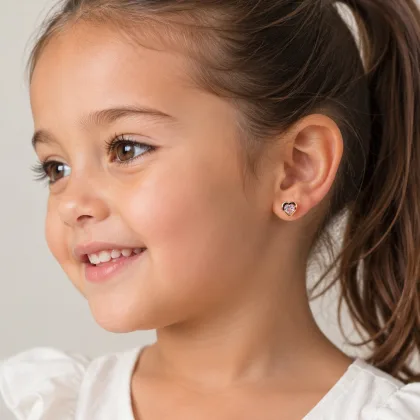 Aros Corazón con Circón Oro Amarillo 9K