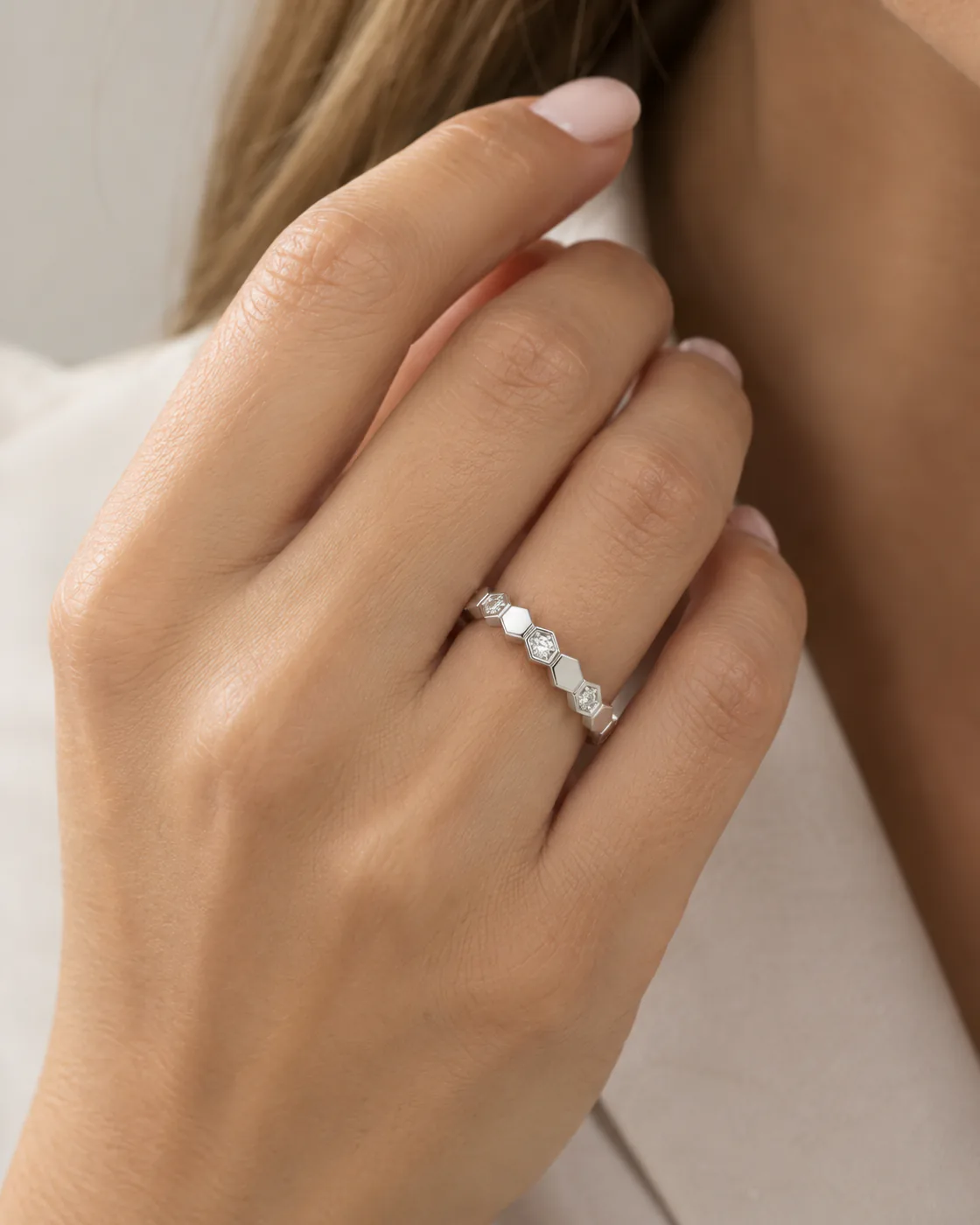 Anillo Panal Plata 925 - Imagen 2